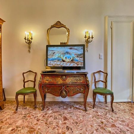 Venezianischer Palazzo Mit Kostenlosen Wlan Naehe Markusplatz Bagian luar foto