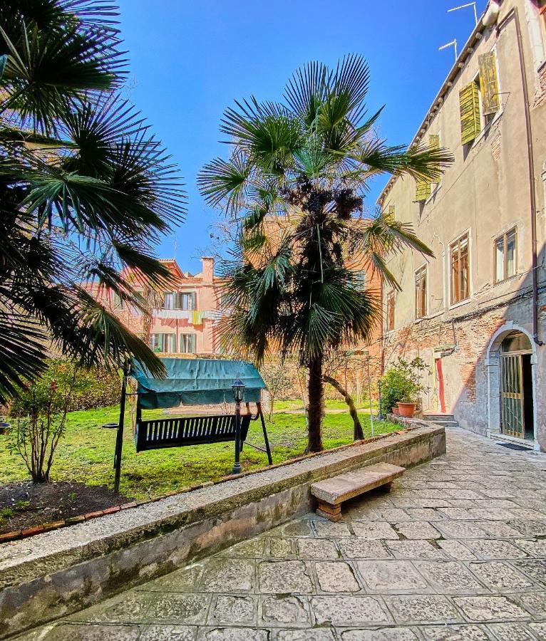 Venezianischer Palazzo Mit Kostenlosen Wlan Naehe Markusplatz Bagian luar foto